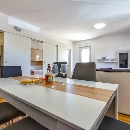 Apartment Diana Mali Losinj